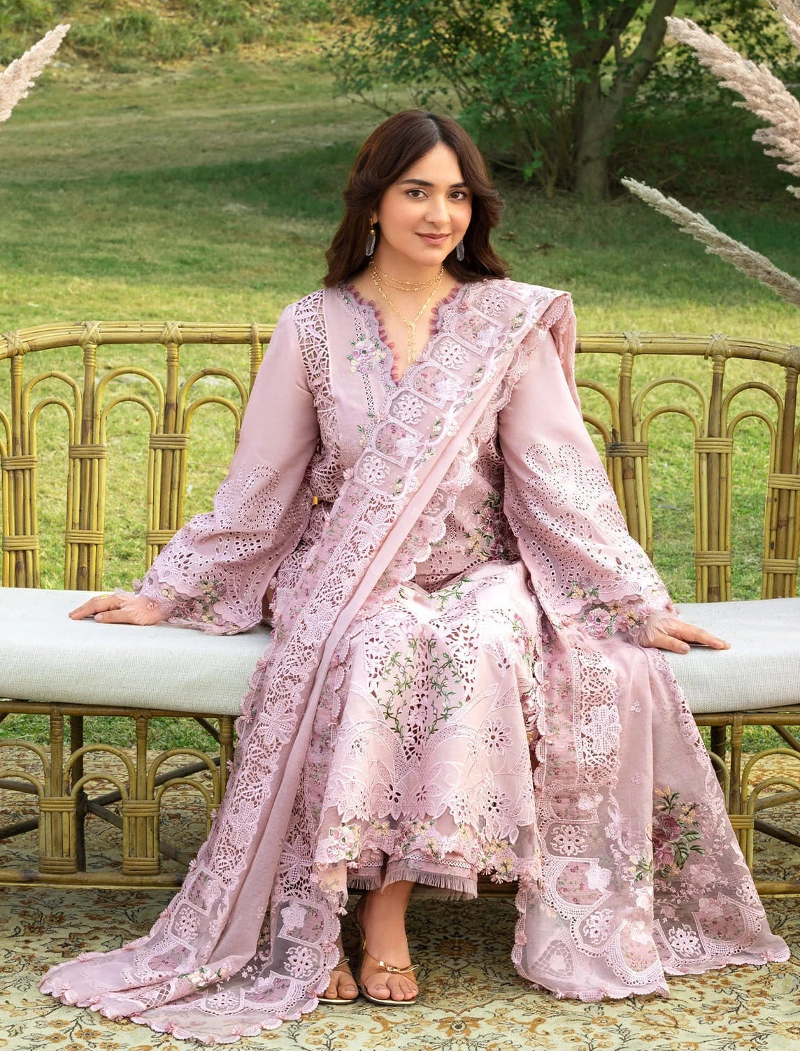 Elaf Luxury Lawn – ELY-4A BLOOMING