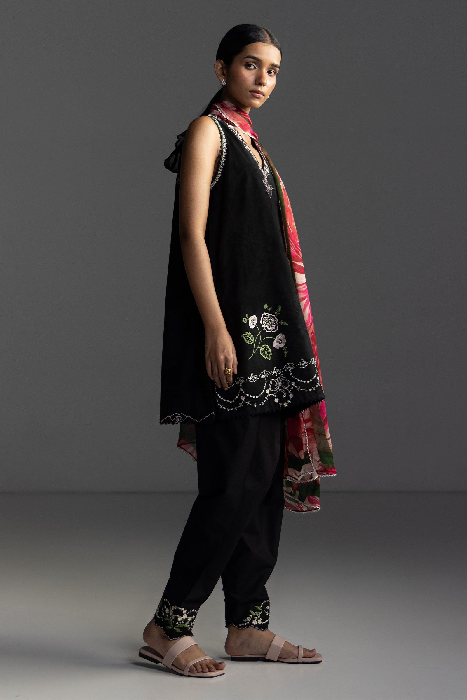 Zara Shahjahan Coco Lawn Edit – Miro-2B