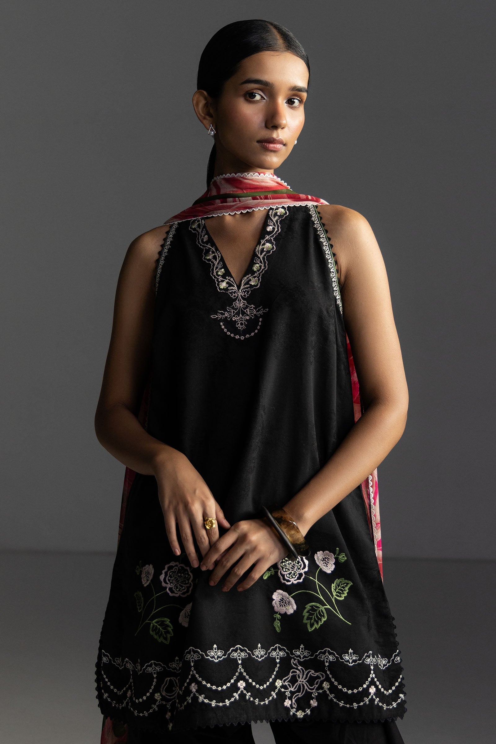 Zara Shahjahan Coco Lawn Edit – Miro-2B