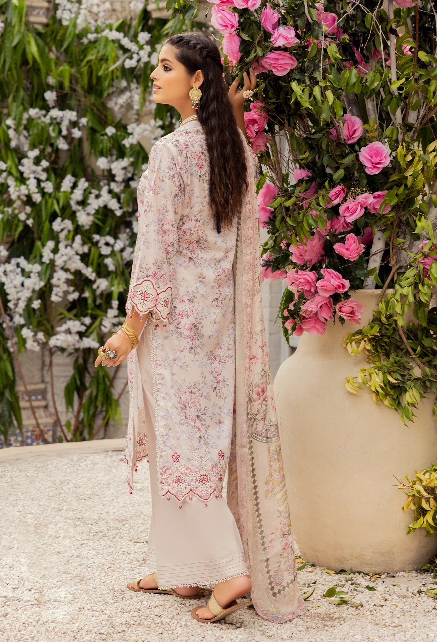 Lamhay Pyar Kay by Adan's Lawn 5572