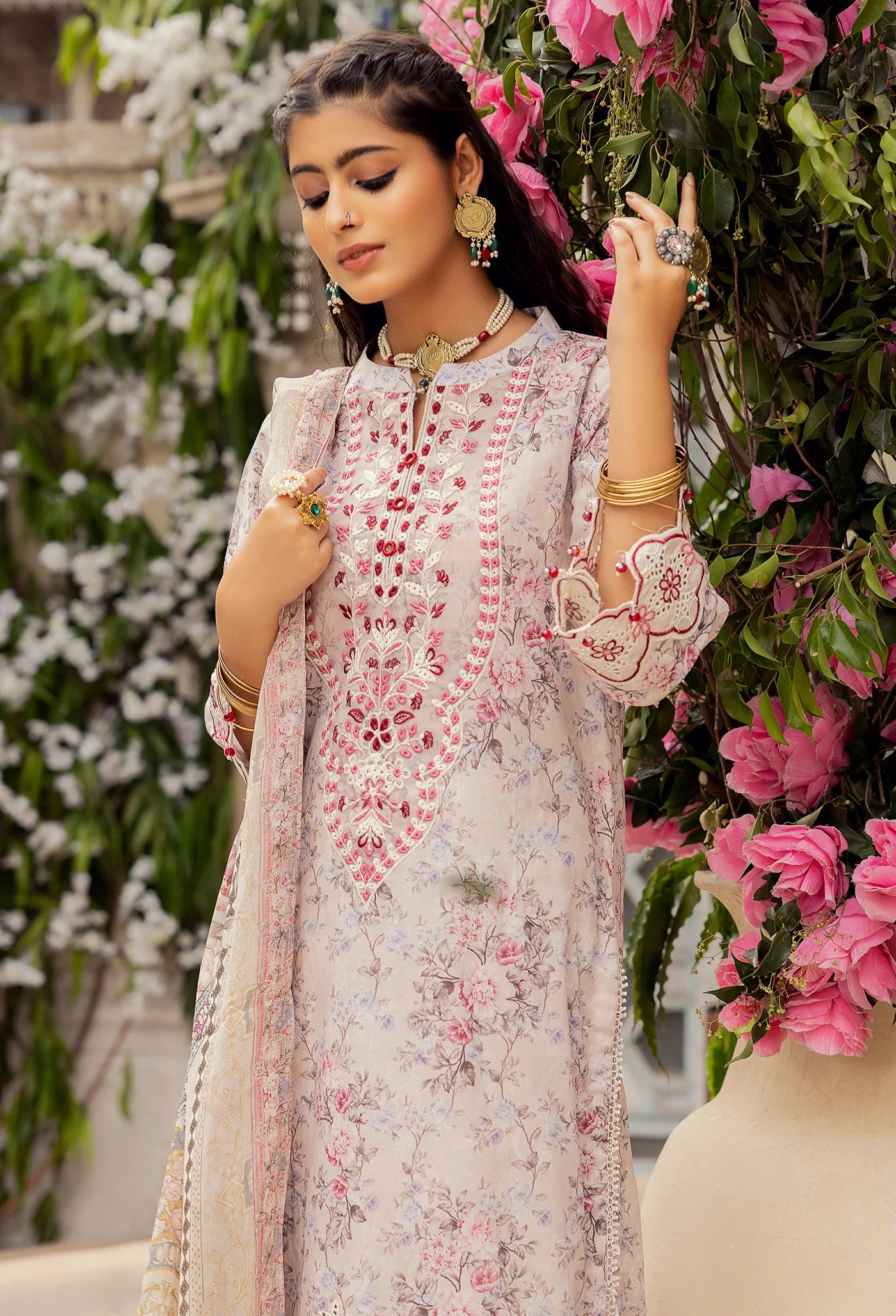 Lamhay Pyar Kay by Adan's Lawn 5572