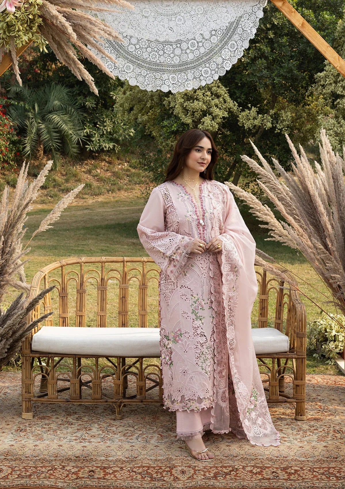 Elaf Luxury Lawn – ELY-4A BLOOMING