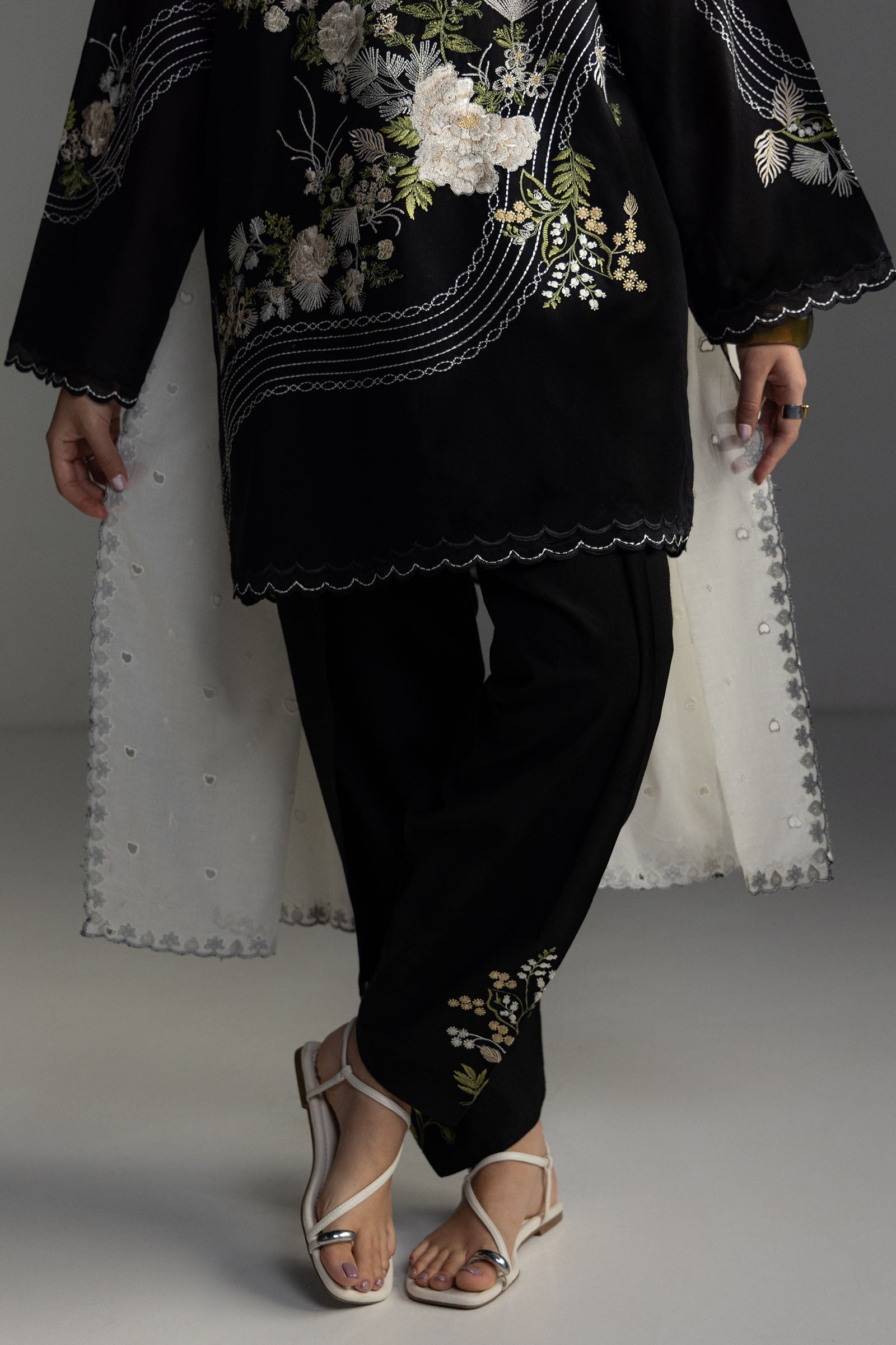 Zara Shahjahan Coco Lawn Edit – Evia-9A