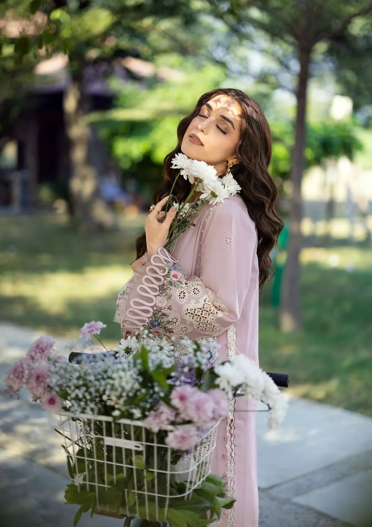 Elaf Luxury Lawn – ELY-1A MAISON PINK