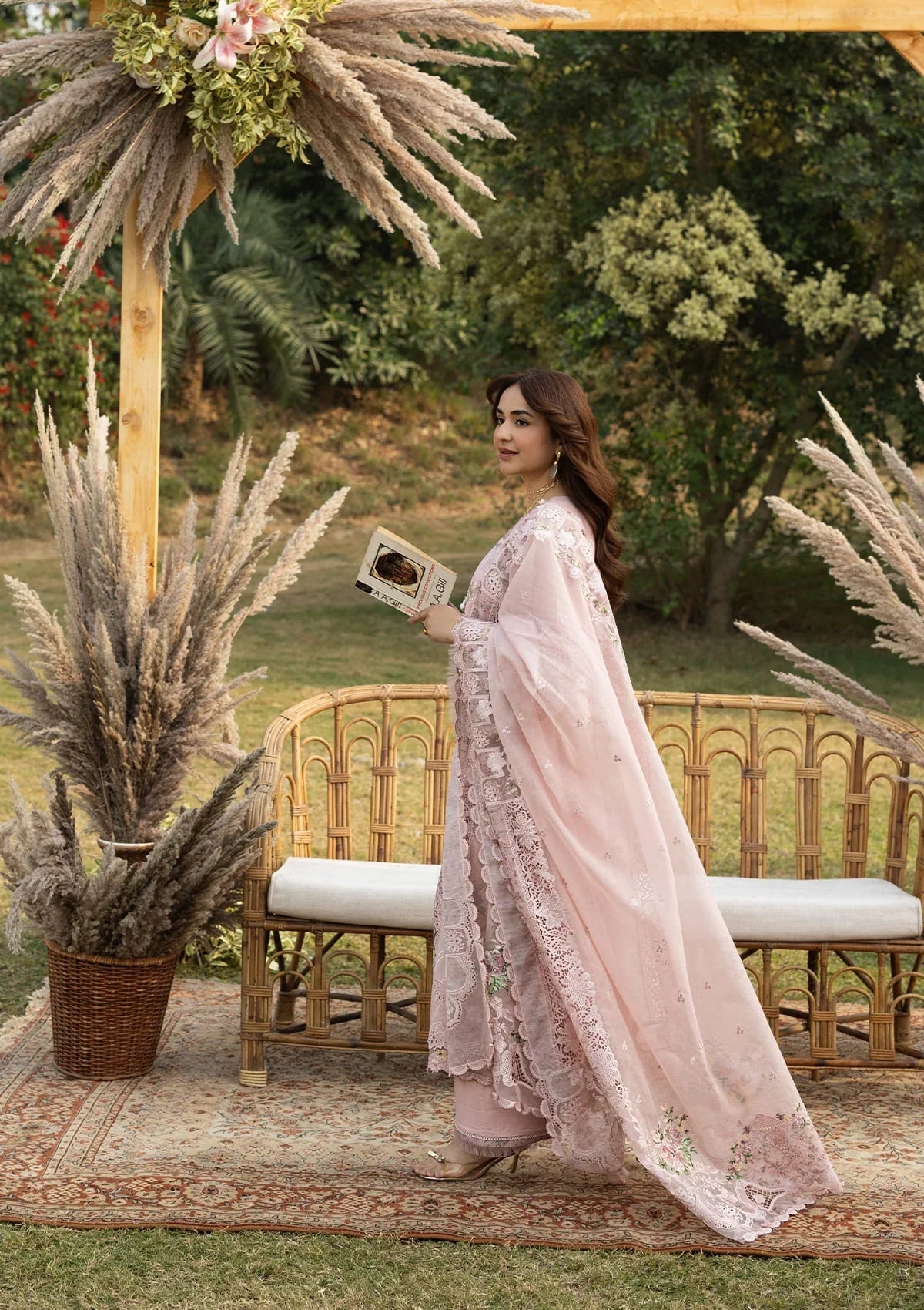 Elaf Luxury Lawn – ELY-4A BLOOMING