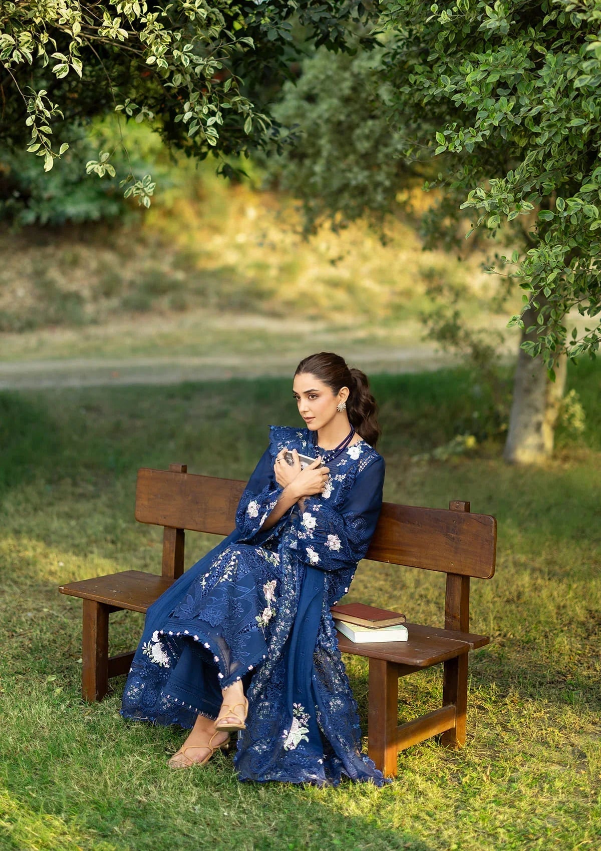 Elaf Luxury Lawn – ELY-4B BLUE BELLE