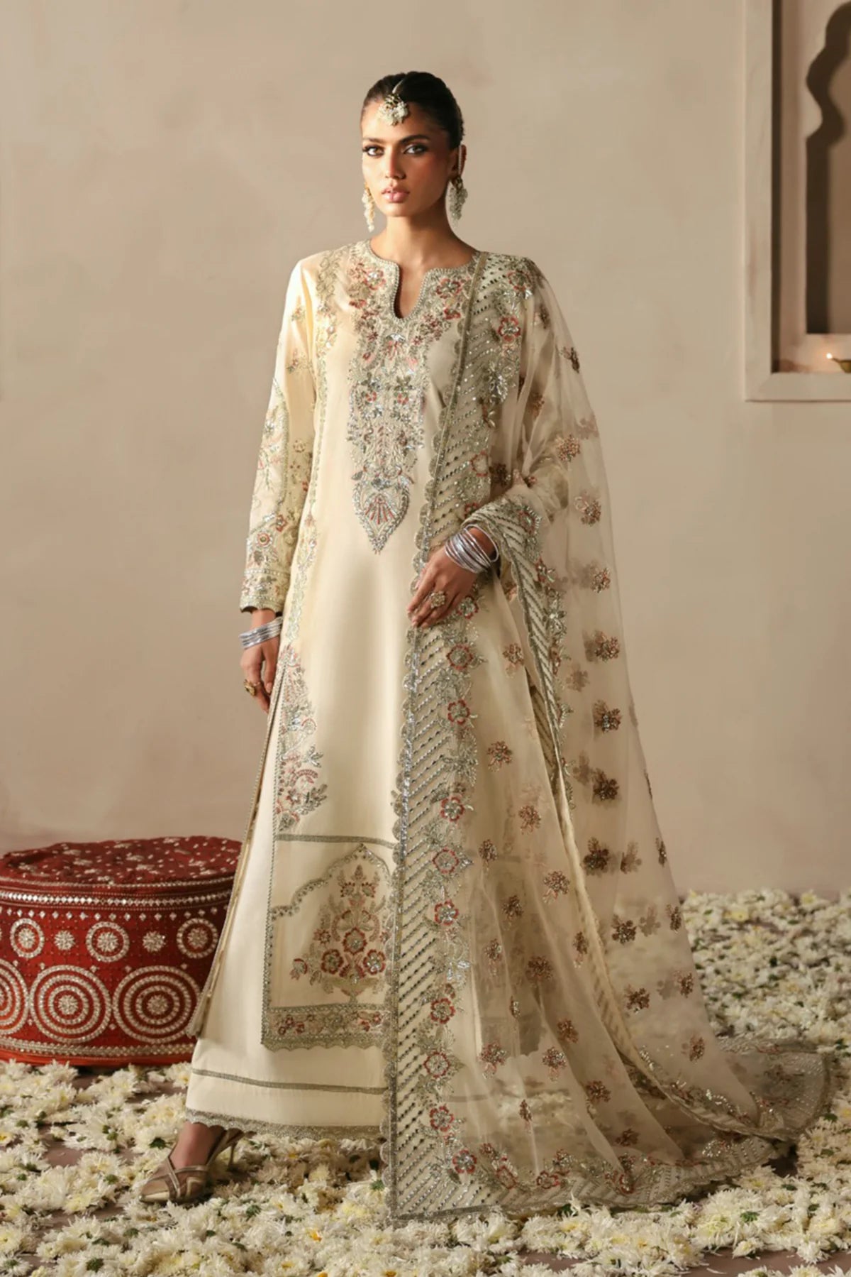 Arjumand – Afrozeh