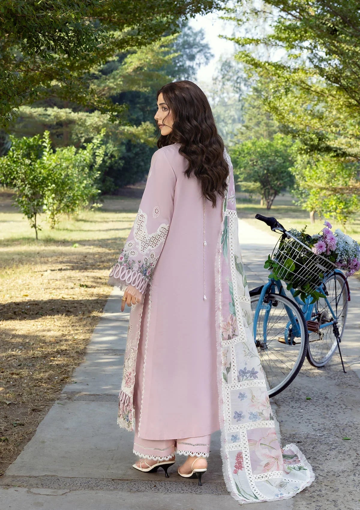 Elaf Luxury Lawn – ELY-1A MAISON PINK