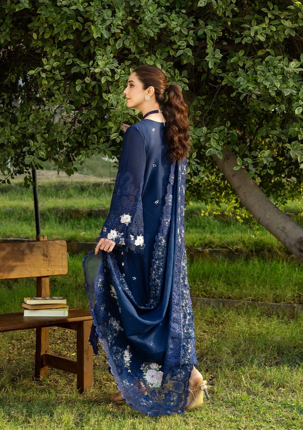 Elaf Luxury Lawn – ELY-4B BLUE BELLE
