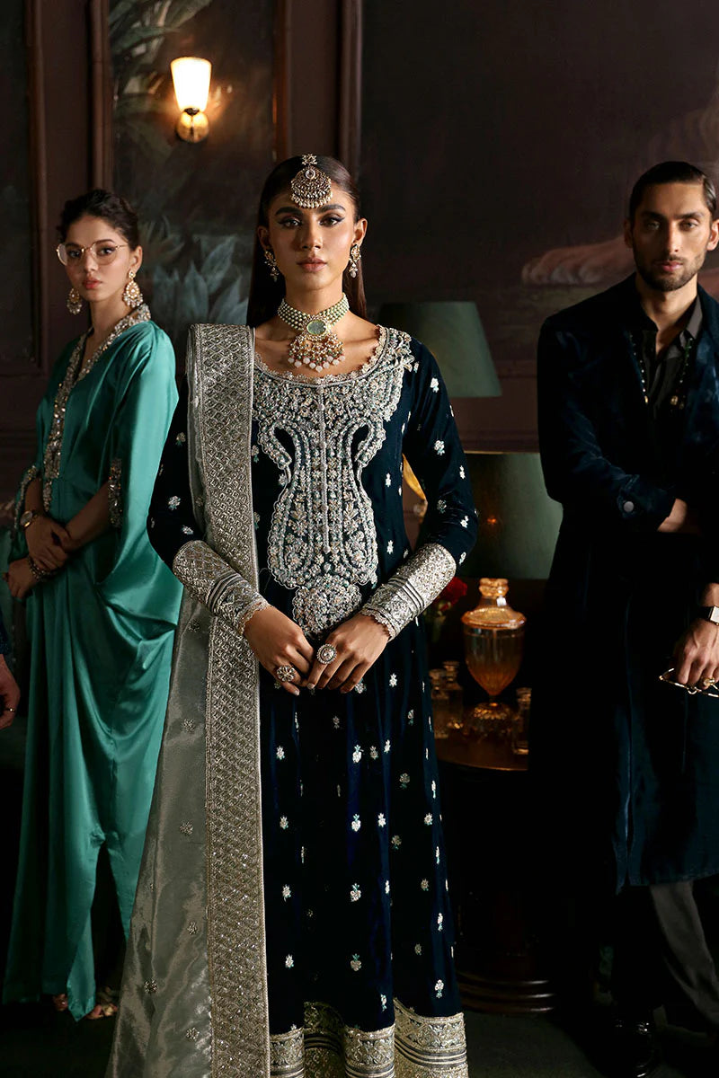 Mushq Nilofuer Unstitched Velvet-Royan