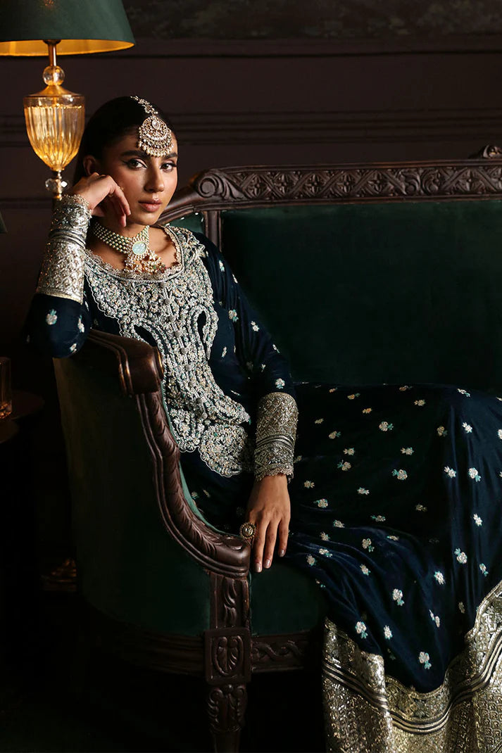 Mushq Nilofuer Unstitched Velvet-Royan