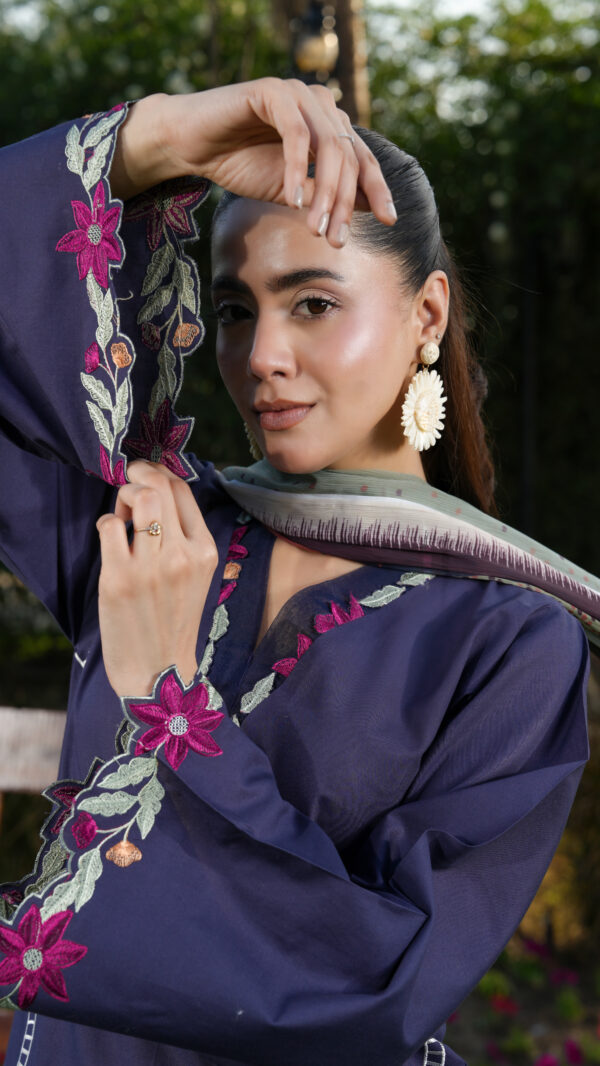 Ghazal Embroidered Summer Lawn Vol 1 2026 | House of Mist | HMGZ-LL26-10