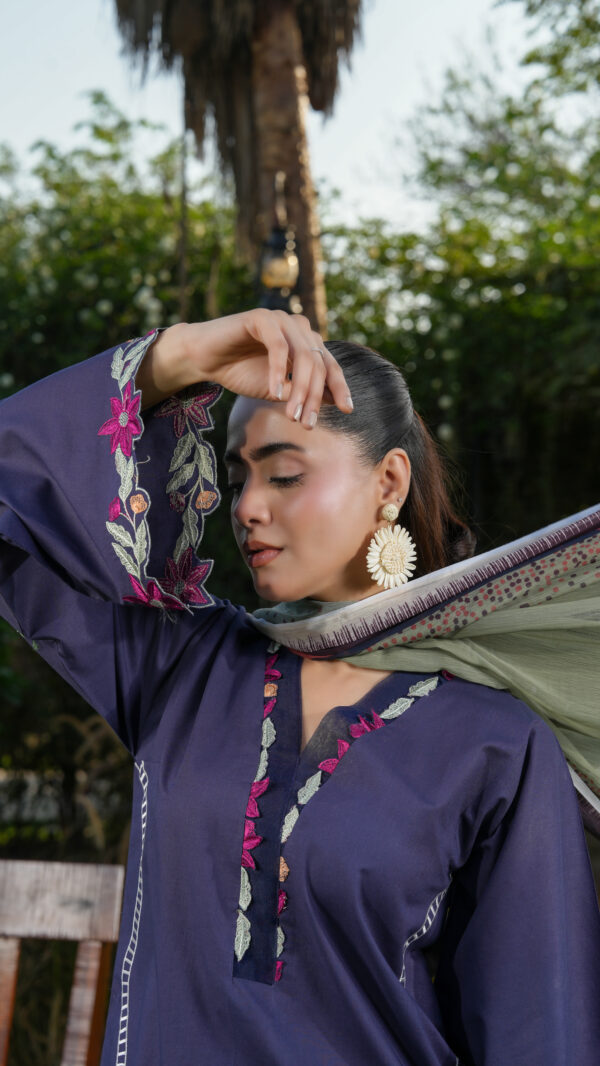 Ghazal Embroidered Summer Lawn Vol 1 2026 | House of Mist | HMGZ-LL26-10