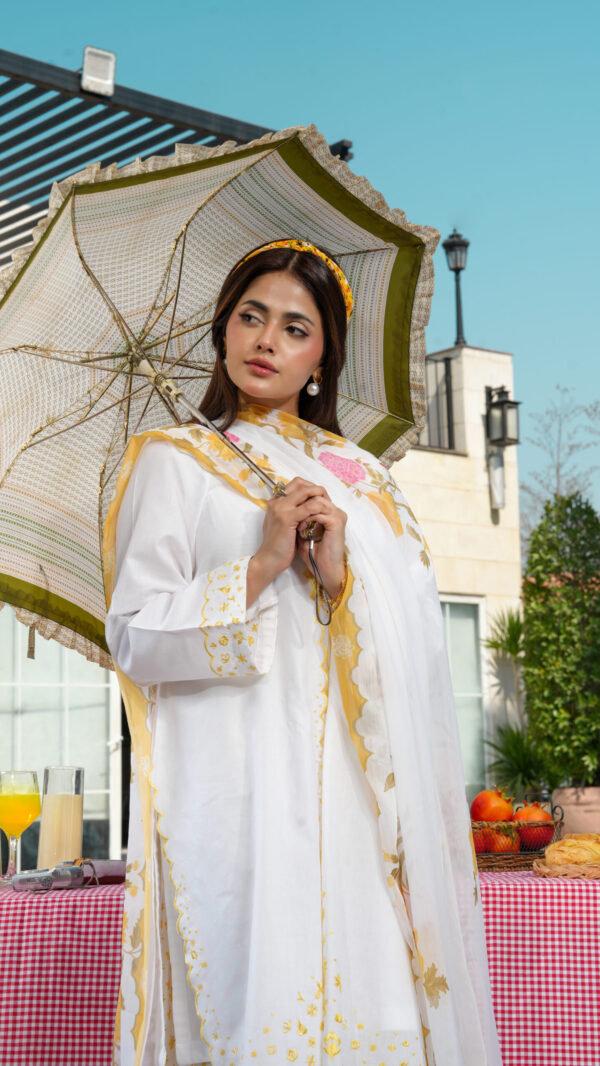 Ghazal Embroidered Summer Lawn Vol 1 2026 | House of Mist | HMGZ-LL26-03