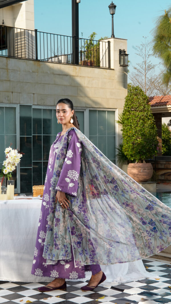 Ghazal Embroidered Summer Lawn Vol 1 2026 | House of Mist | HMGZ-LL26-09